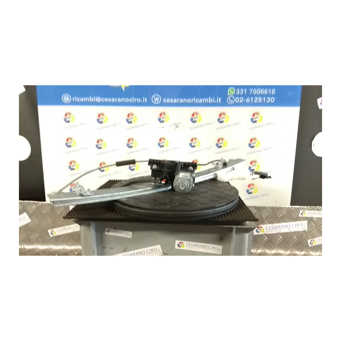ALZACRISTALLO ELETTR. PORTA ANT. DX. 055 HYUNDAI I10 2020 (01/20-) G3LD 82404K6010