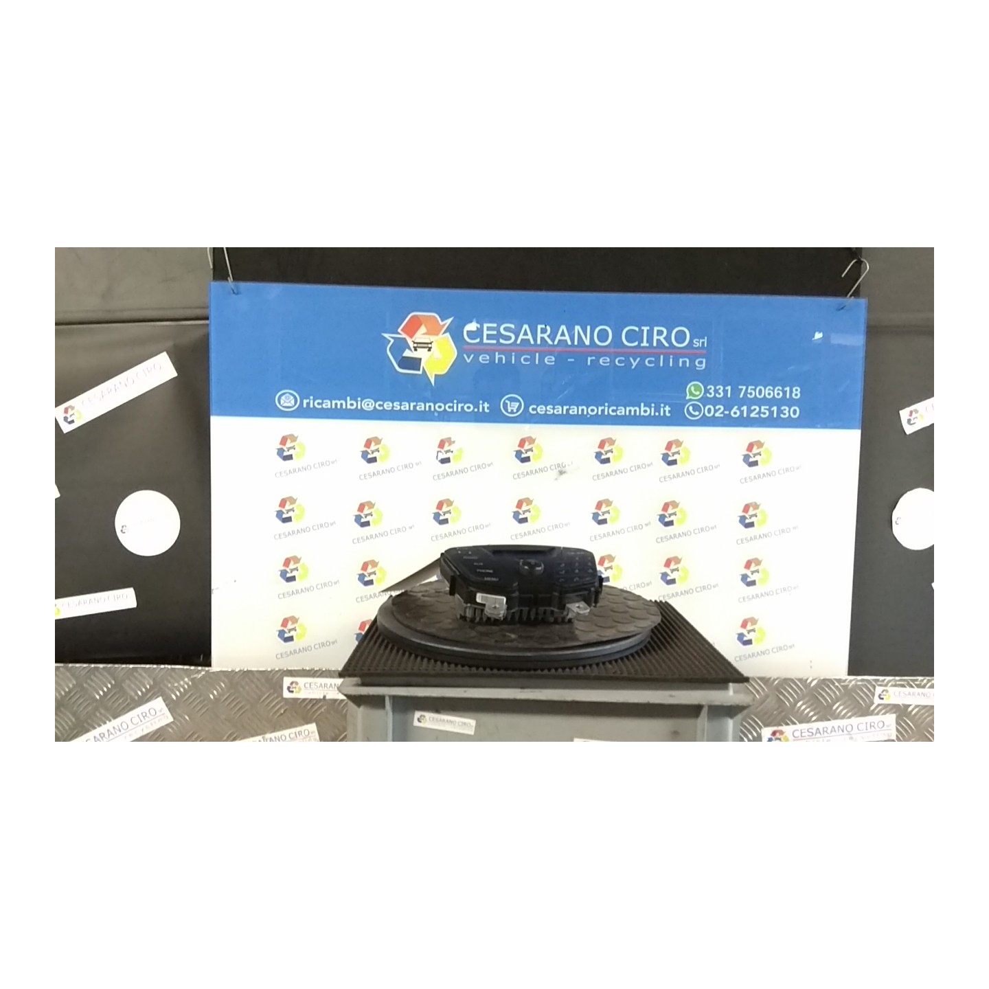 BLOCCO COMANDI AUTORADIO 077 FORD TRANSIT COURIER (C4A) (05/14-0 XUCD 1895834