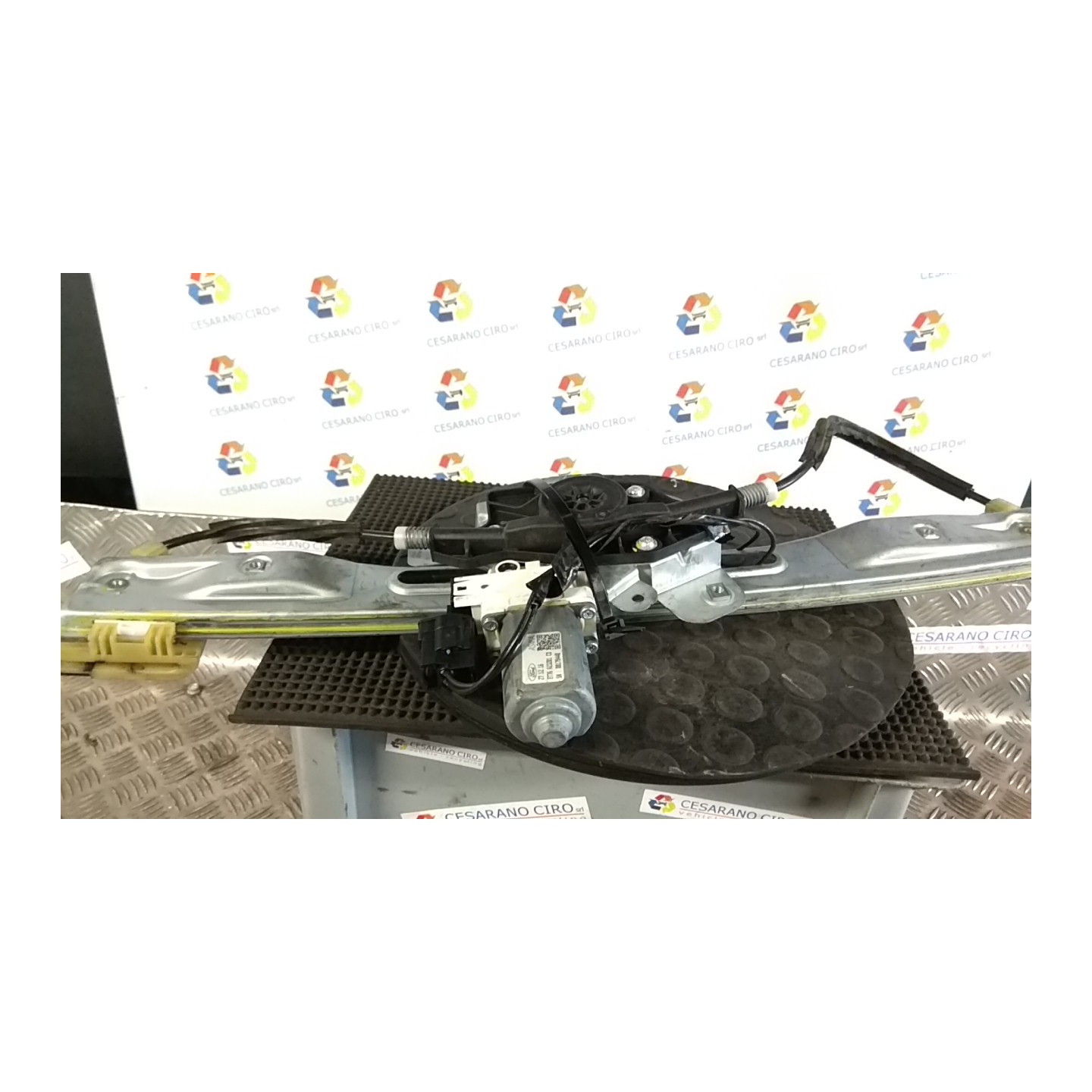 ALZACRISTALLO ELETTR. PORTA ANT. CON MOTORINO SX. 083 FORD TRANSIT COURIER (C4A) (05/14-0 XUCD 2009281