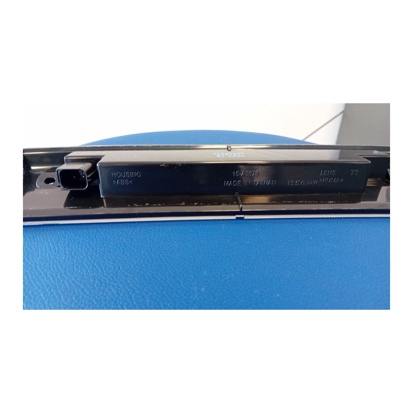 FANALE STOP SUPPLEMENTARE P/SPOILER 100 FORD S-MAX (CA1) (05/06-03/10)  1535269