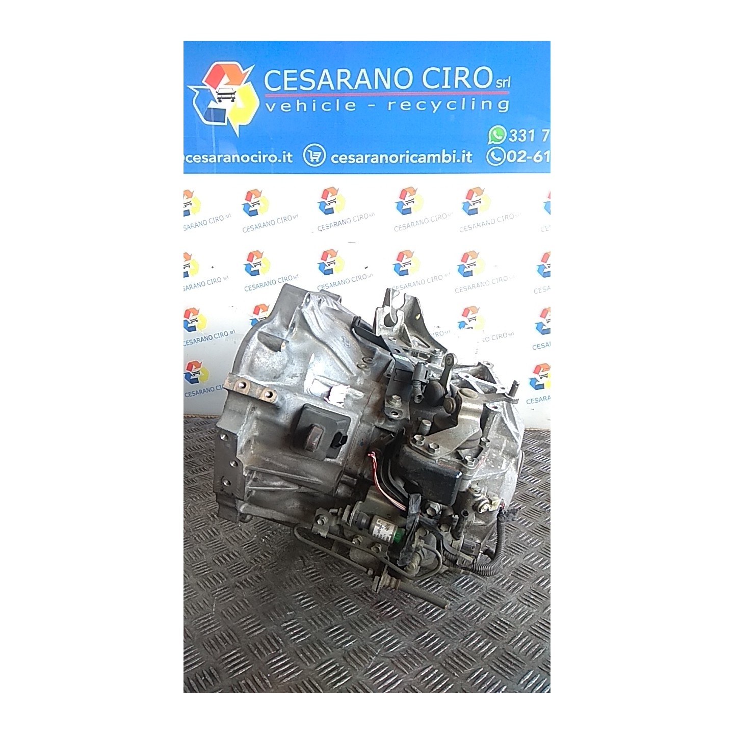 CAMBIO COMPL. 001 TOYOTA AVENSIS (04/09-12/15) 2ADFTV 3030020B00