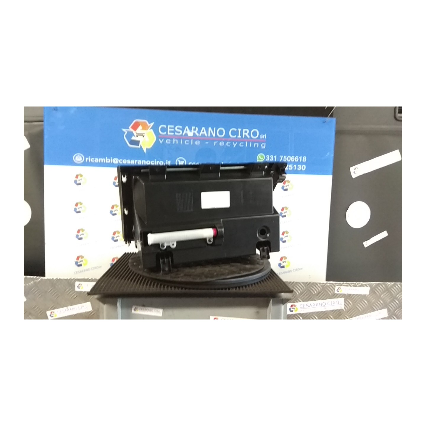 PORTAOGGETTI CRUSCOTTO 011 FIAT 500X (6X) (07/18-12/22) 55263842 735683583