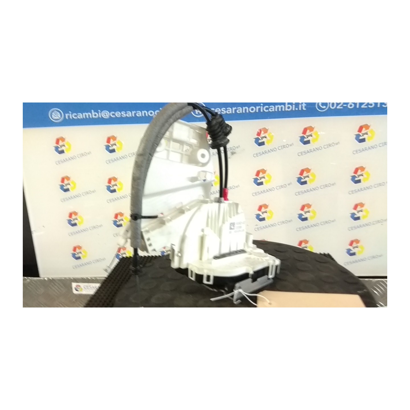 SERRATURA PORTA POST. SX. 015 FIAT 500X (6X) (07/18-12/22) 55263842 52139904
