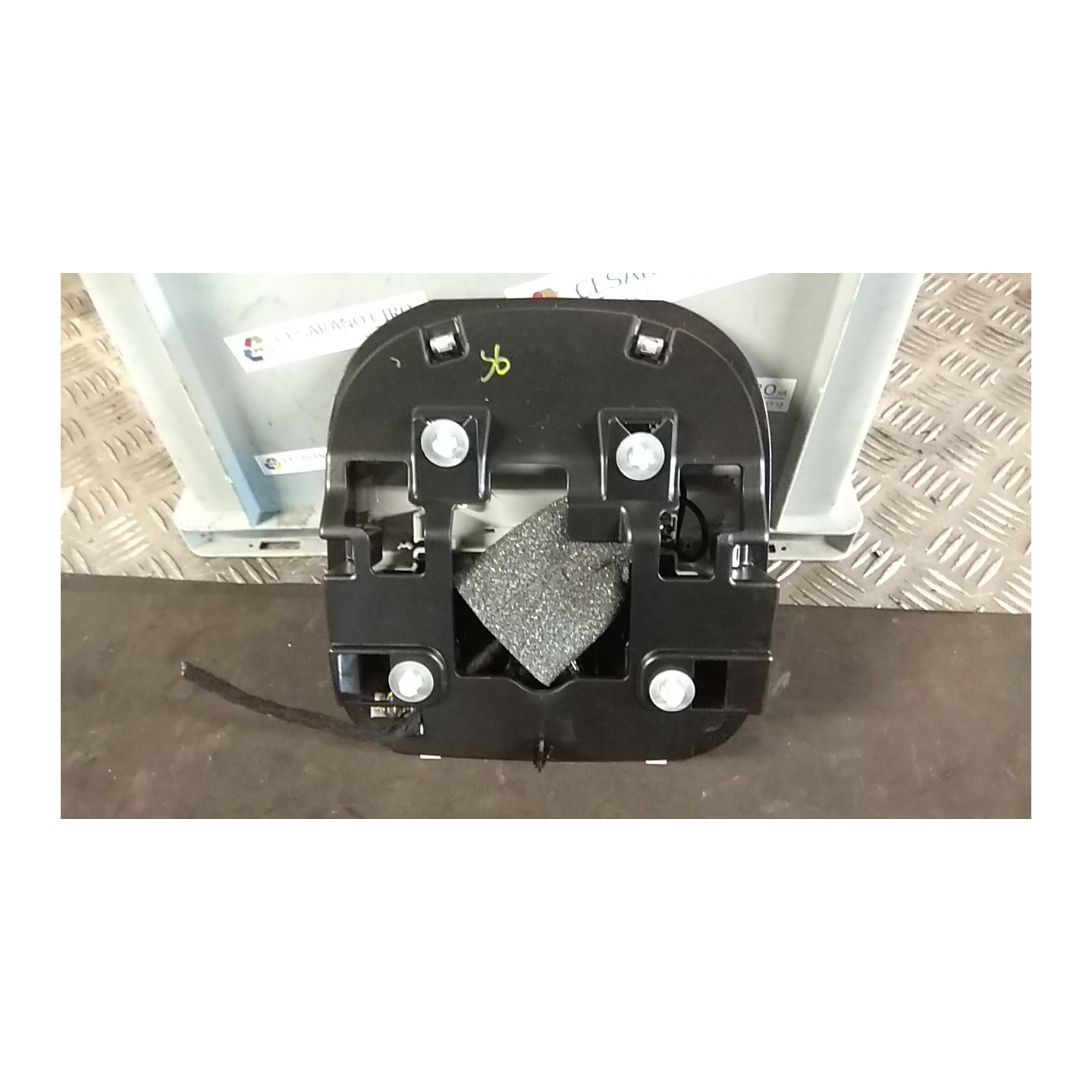 LUCE CORTESIA ANT. TETTO VARIANTE 2 034 FIAT 500X (6X) (07/18-12/22) 55263842 735610946