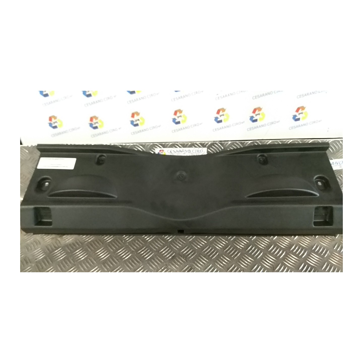 MODANATURA BATTIVALIGIA BAGAGLIAIO 040 FIAT 500X (6X) (07/18-12/22) 55263842 735680761
