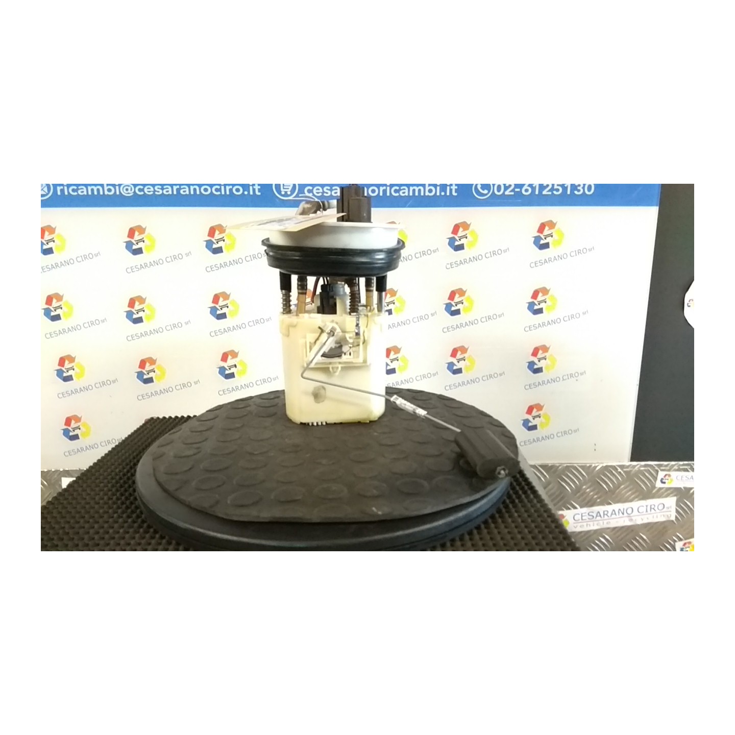 POMPA CARBURANTE C/TRASDUTTORE (GALLEGGIANTE) 018 FORD FIESTA (CB1) (09/08-10/13) RTJA 1809972