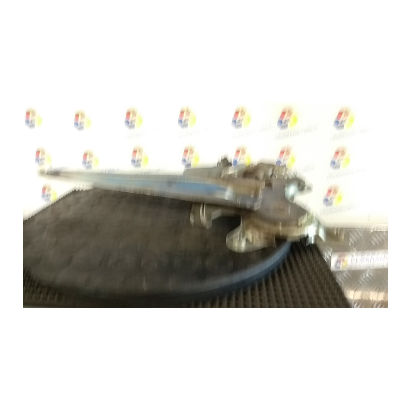 ALZACRISTALLO ELETTR. PORTA POST. SX. 075 TOYOTA RAV 4 3A SERIE (02/10-12/13) 2ADFTV 6980442040