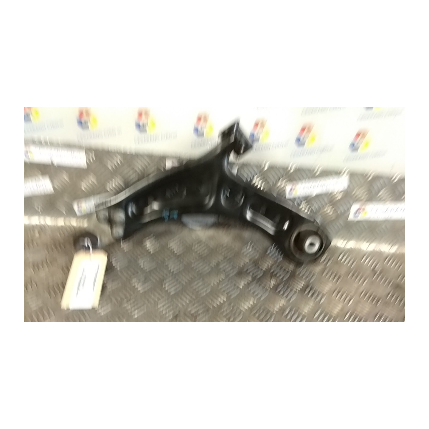 BRACCIO OSCILLANTE ANT. SOSP. POST. SX. 149 FIAT 500X (6X) (07/18-12/22) 55263842 52025625
