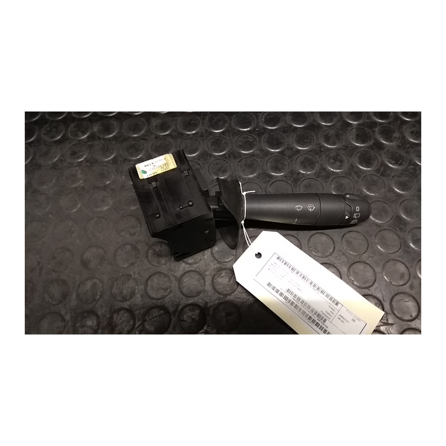 BLOCCO COMANDI TERGICRISTALLI 125 DACIA LOGAN (11/05-10/08) K7JA7 6001548109