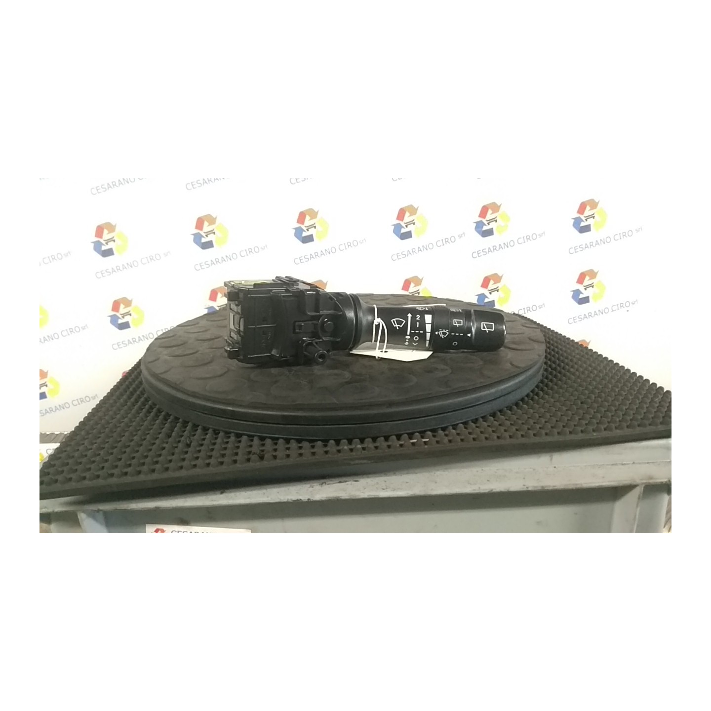 BLOCCO COMANDI TERGICRISTALLI 025 KIA RIO 3A SERIE (08/11-09/15) D3FA 934203S510