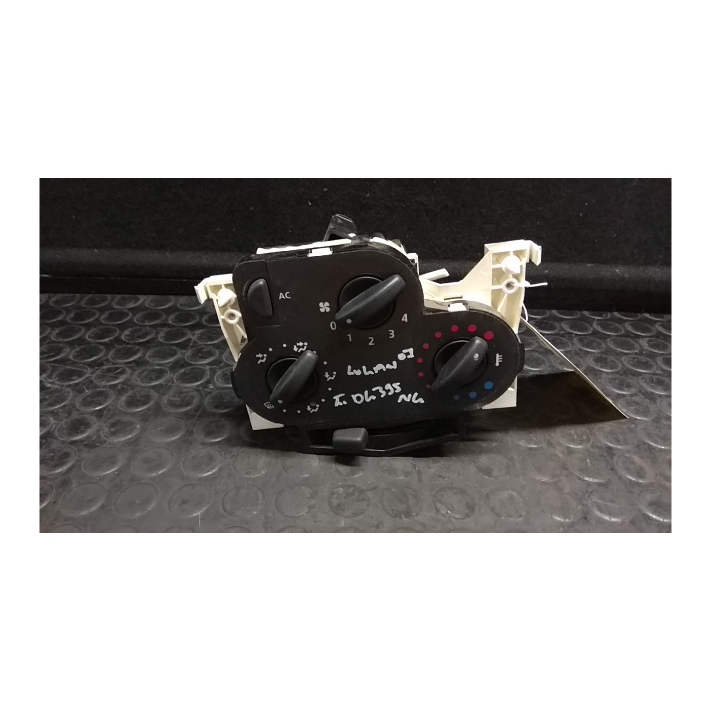 BLOCCO COMANDO CLIMATIZZAZIONE 119 DACIA LOGAN (11/05-10/08) K7JA7 6001547668