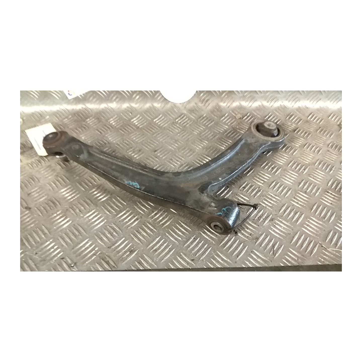 BRACCIO OSCILLANTE SOSP. ANT. SX. 122 FIAT 500 (3P) (07/07-01/15) 169A4000 51857021