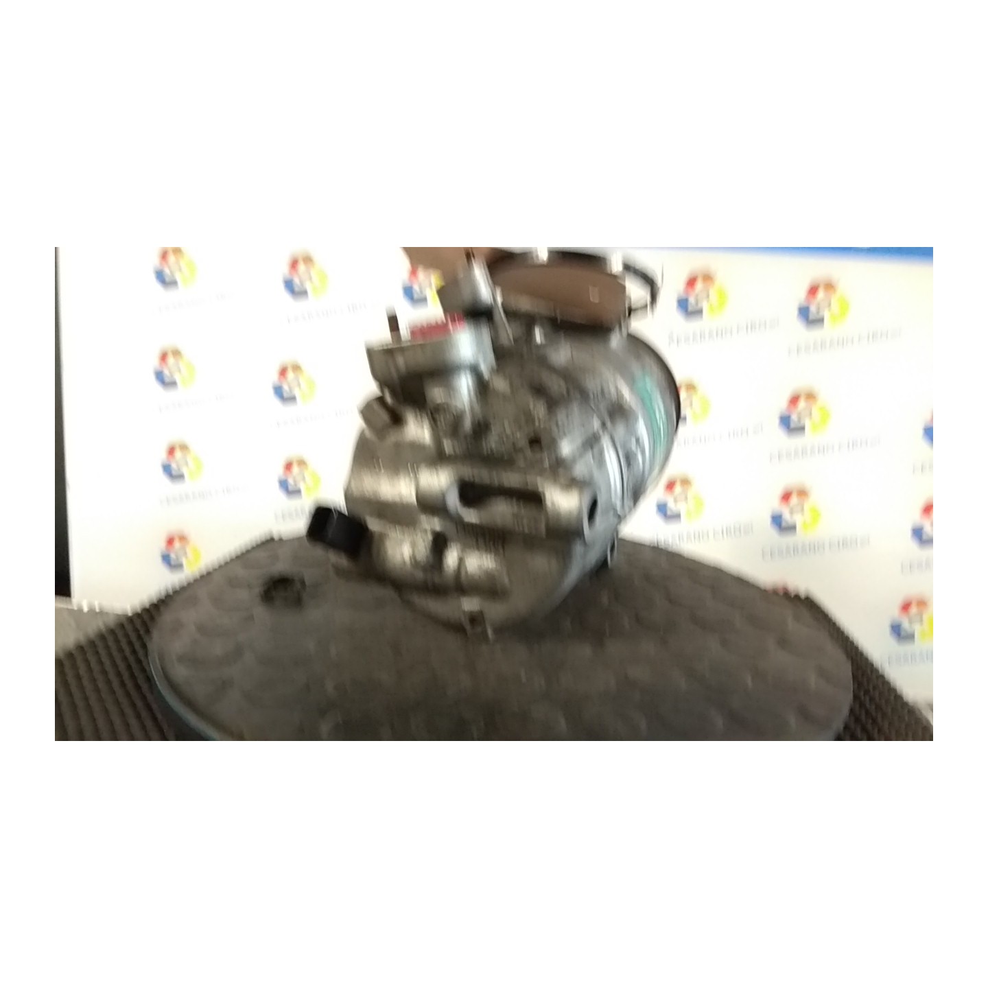 COMPRESSORE A/C 087 VOLKSWAGEN GOLF (5K/AJ) (09/08-) CBB 5K0820803HX