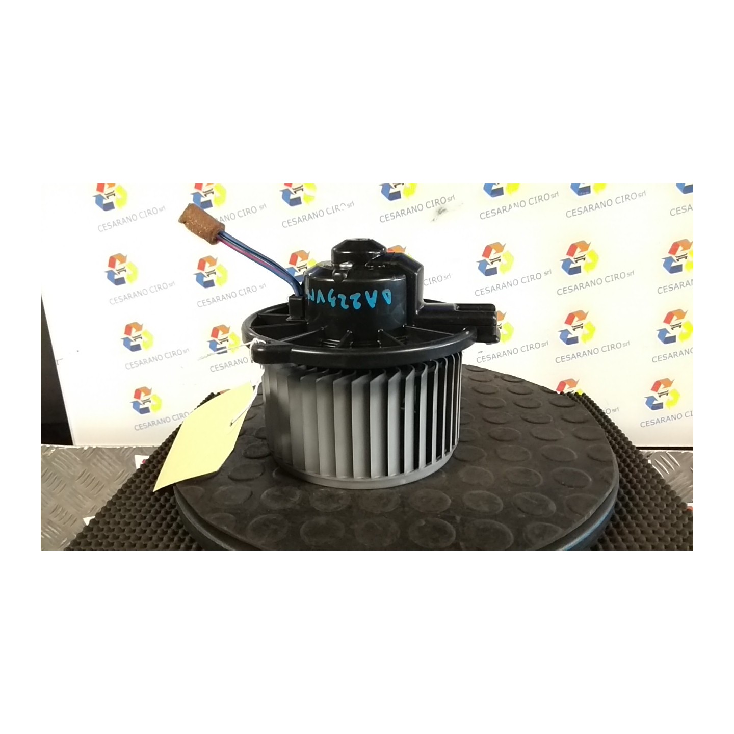 MOTORINO VENTILAZIONE ABITACOLO 070 TOYOTA YARIS VERSO (01/03-06/07) 2NZFE 8703052180