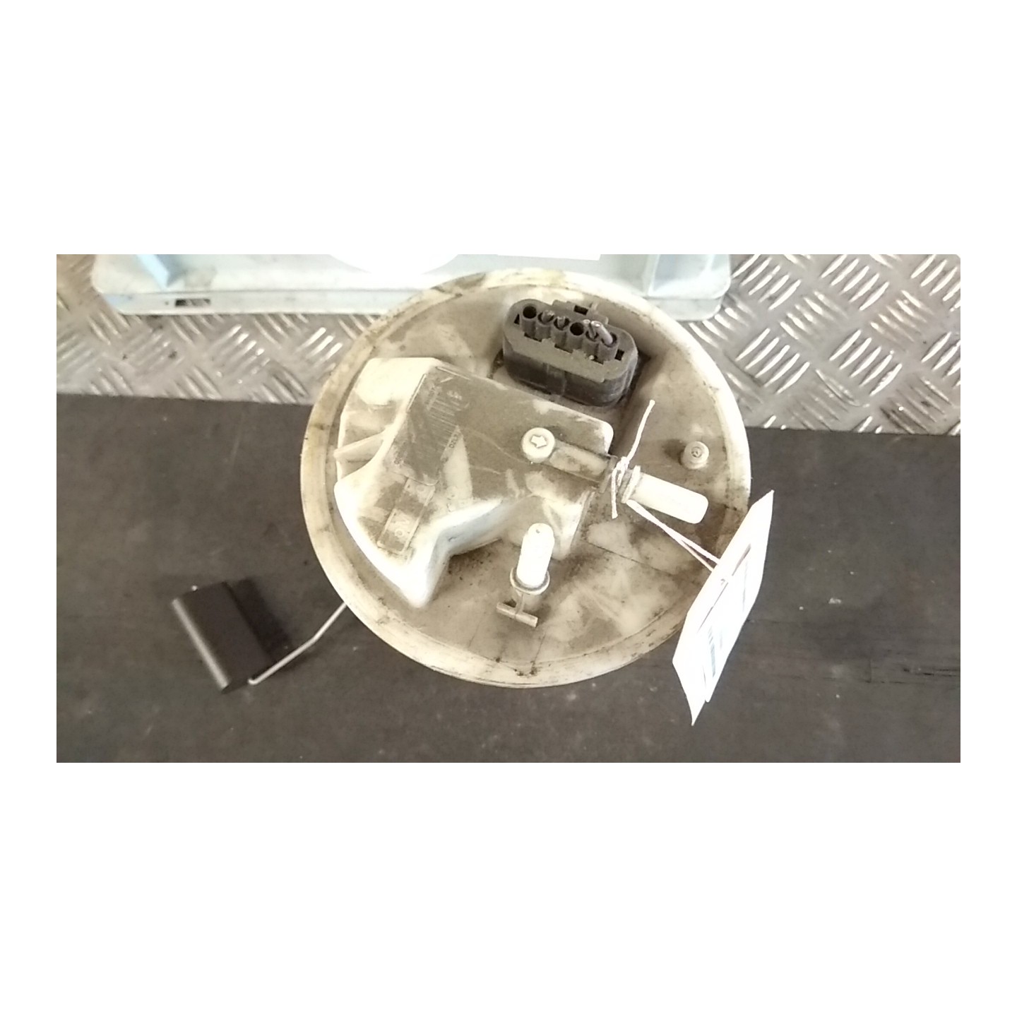POMPA CARBURANTE C/TRASDUTTORE (GALLEGGIANTE) 122 FORD B-MAX (CB2) (07/12-) SFJA 1872759