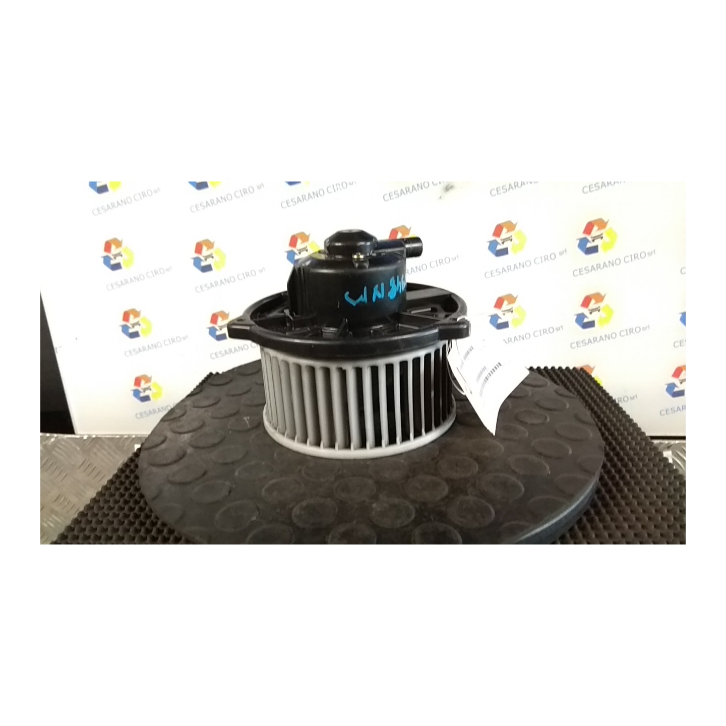 MOTORINO VENTILAZIONE ABITACOLO 080 MAZDA DEMIO (11/98-03/03) B3 DB0261B10