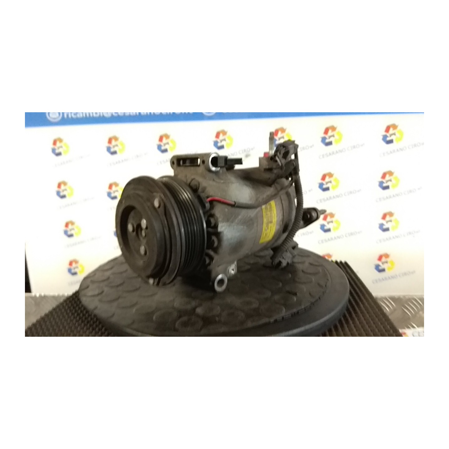 COMPRESSORE A/C 142 FORD B-MAX (CB2) (07/12-) SFJA 1923318