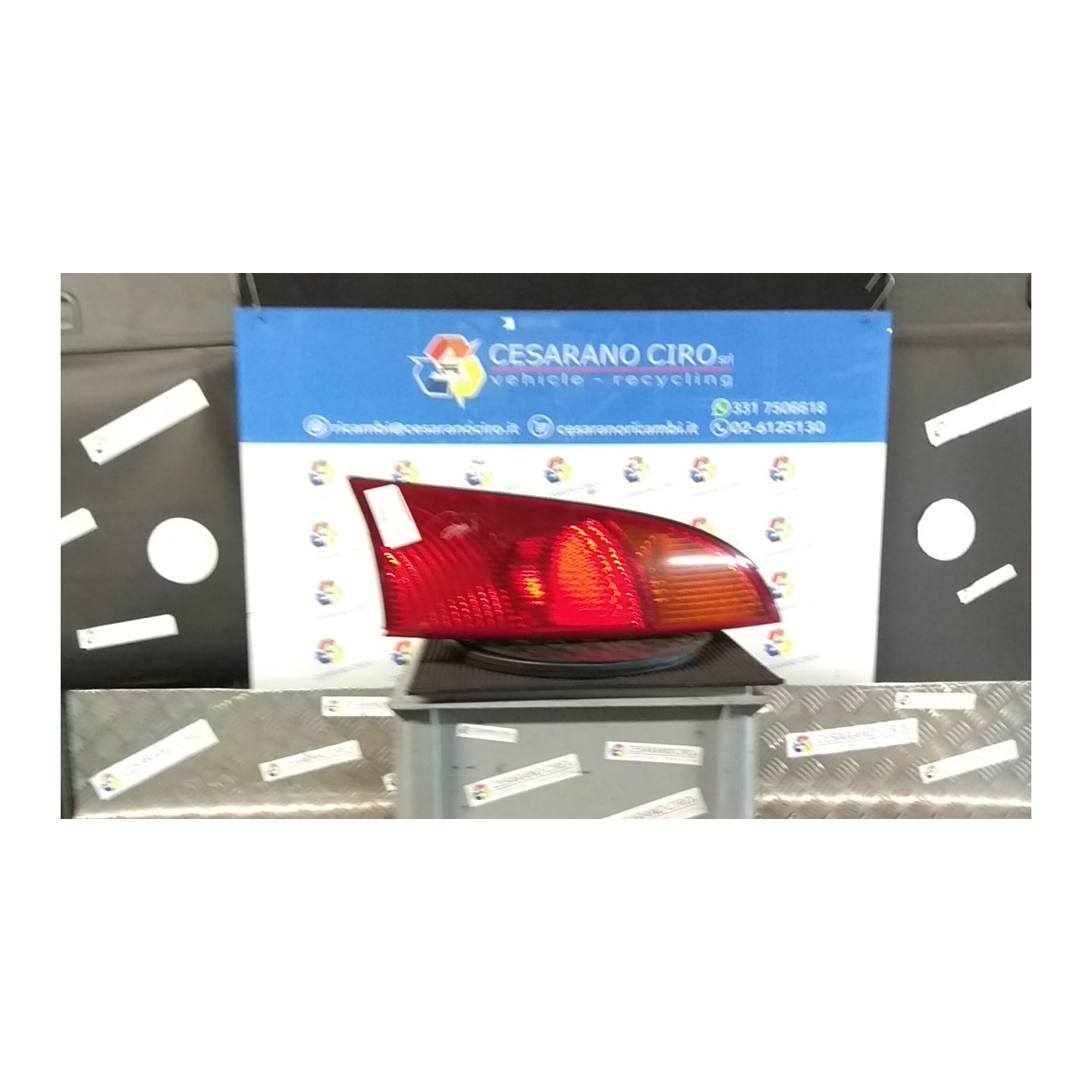 FANALE POST. SX. 116 FORD FOCUS (CAK) (10/98-03/02) C9DA 1214223