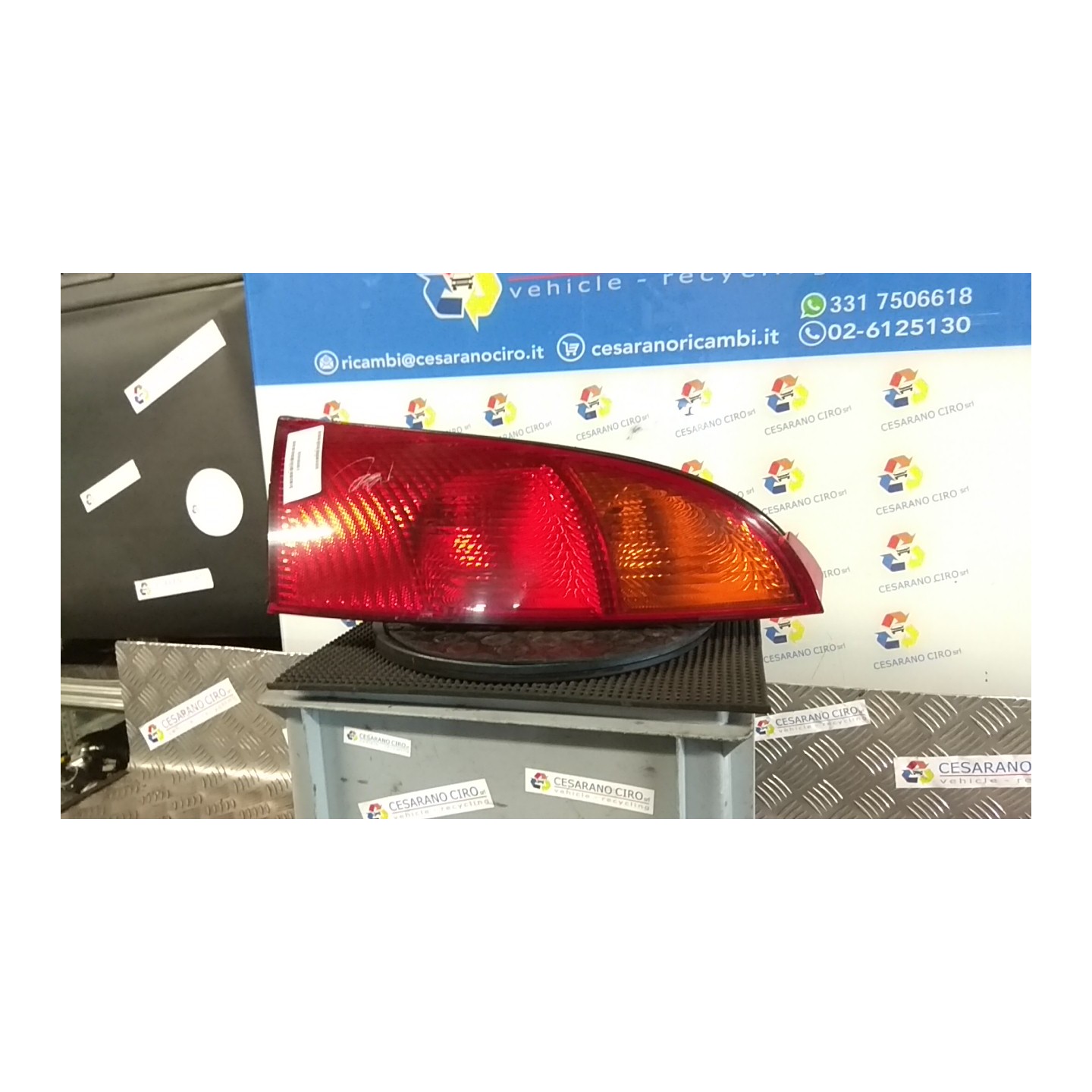 FANALE POST. SX. 116 FORD FOCUS (CAK) (10/98-03/02) C9DA 1214223