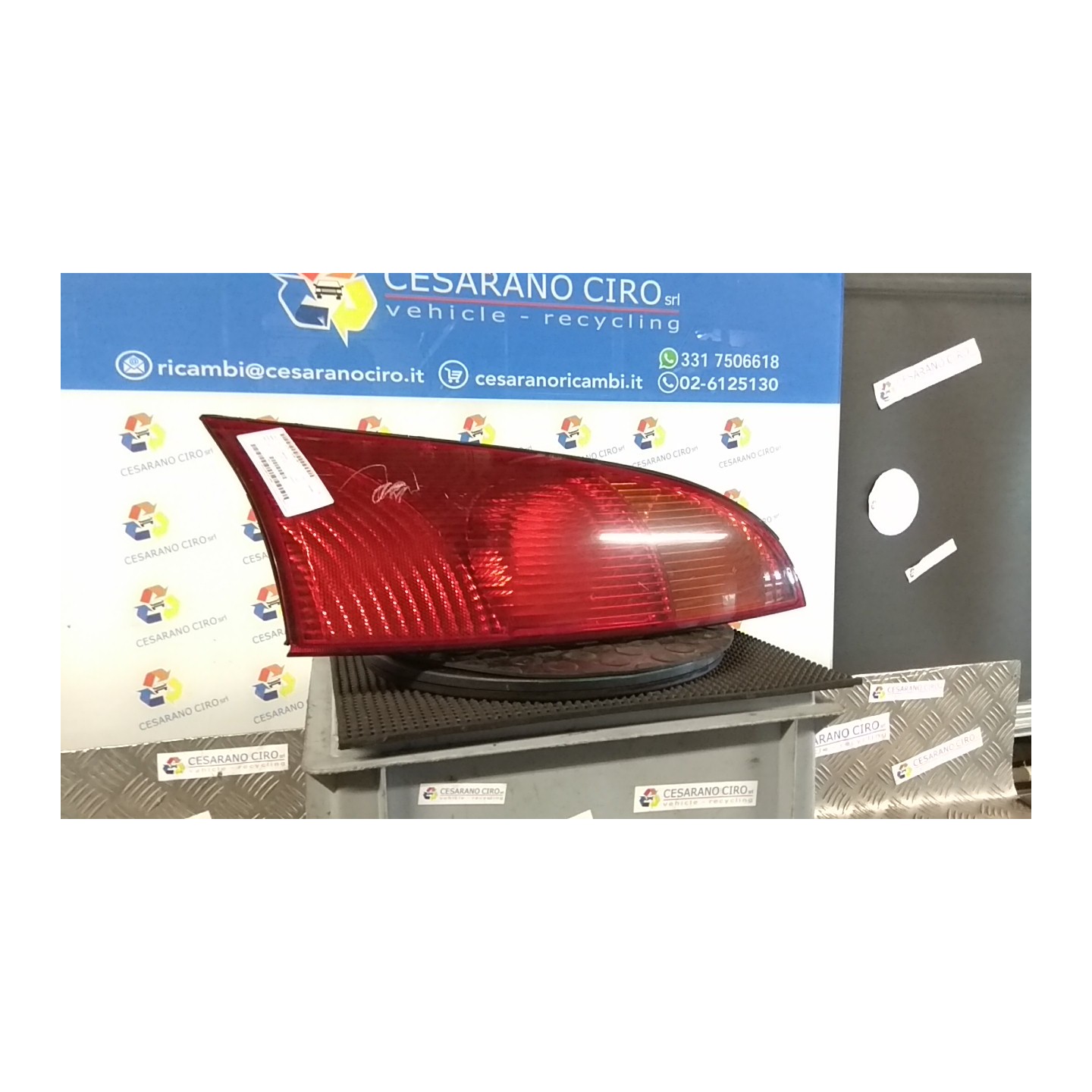 FANALE POST. SX. 116 FORD FOCUS (CAK) (10/98-03/02) C9DA 1214223