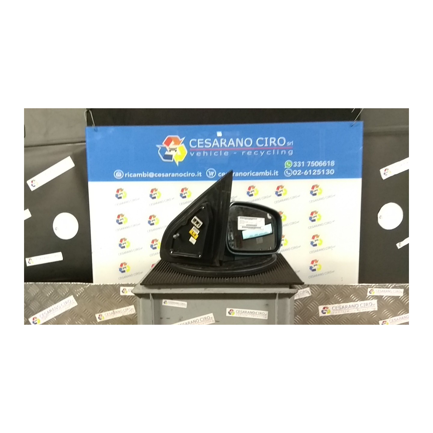RETROVISORE EST. REGOLAZ. ELETTR. GLS, RIPIEGHEVOLE ELET. DX. 092 KIA SORENTO 1A SERIE (07/02-12/06 D4CB 876053E230