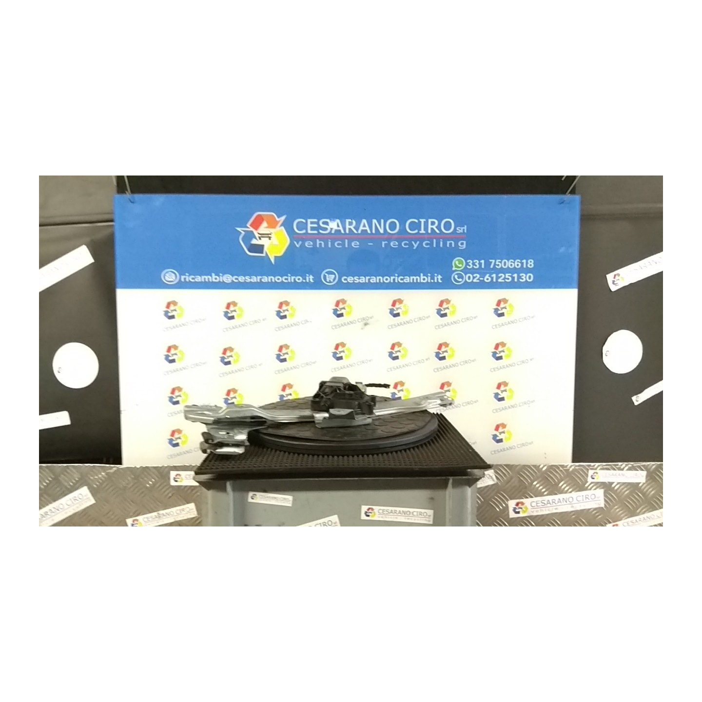 ALZACRISTALLO ELETTR. PORTA POST. DX. 010 CHEVROLET (DAEWOO) AVEO (T300) (05/11-) A12XER 95903063