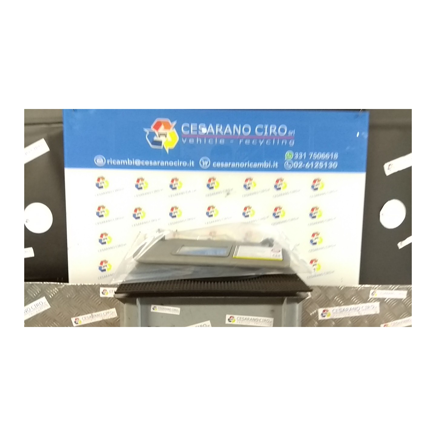 ALETTA PARASOLE PARABREZZA DX 052 LANCIA YPSILON (TK) (04/11-06/16) 199B1000 NB5409010031001DX