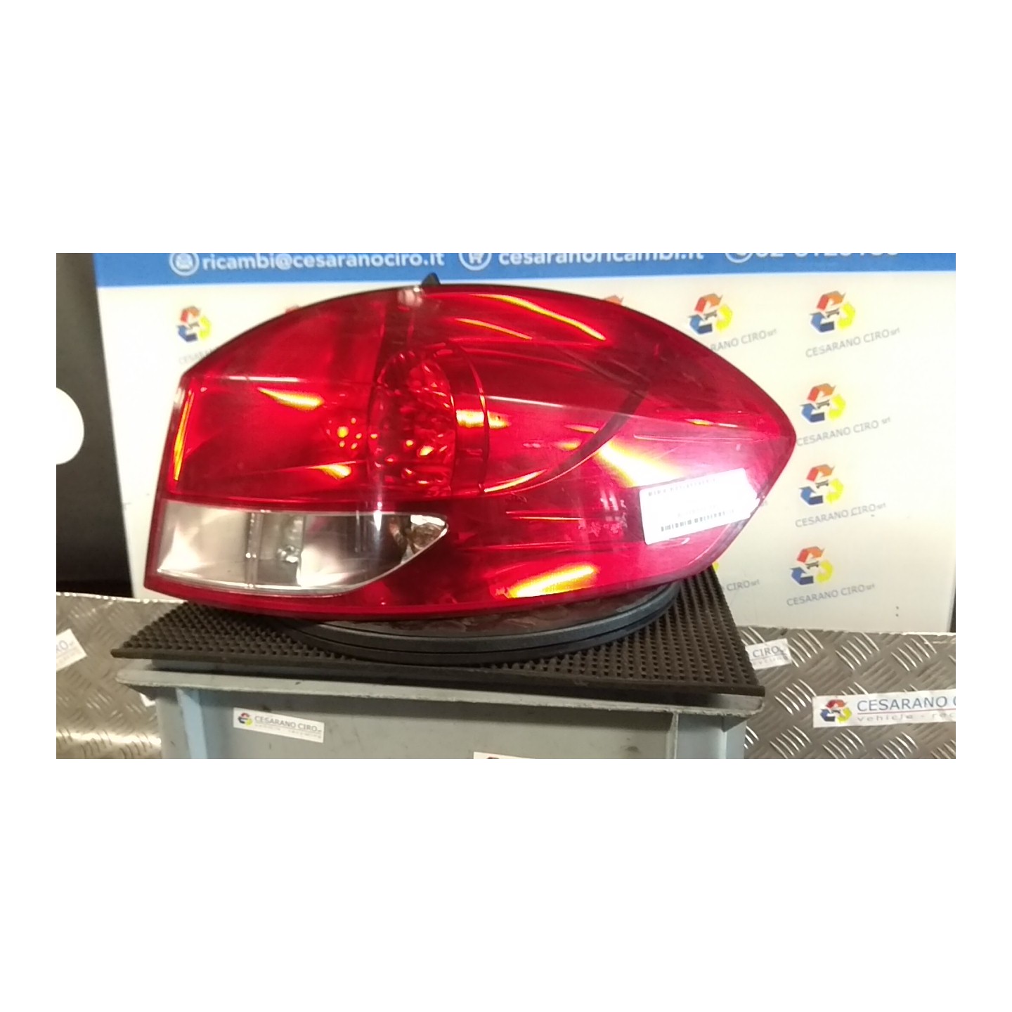 FANALE POST. DX. 079 RENAULT CLIO 3A SERIE (07/05-05/09) D4FH7 8200586844