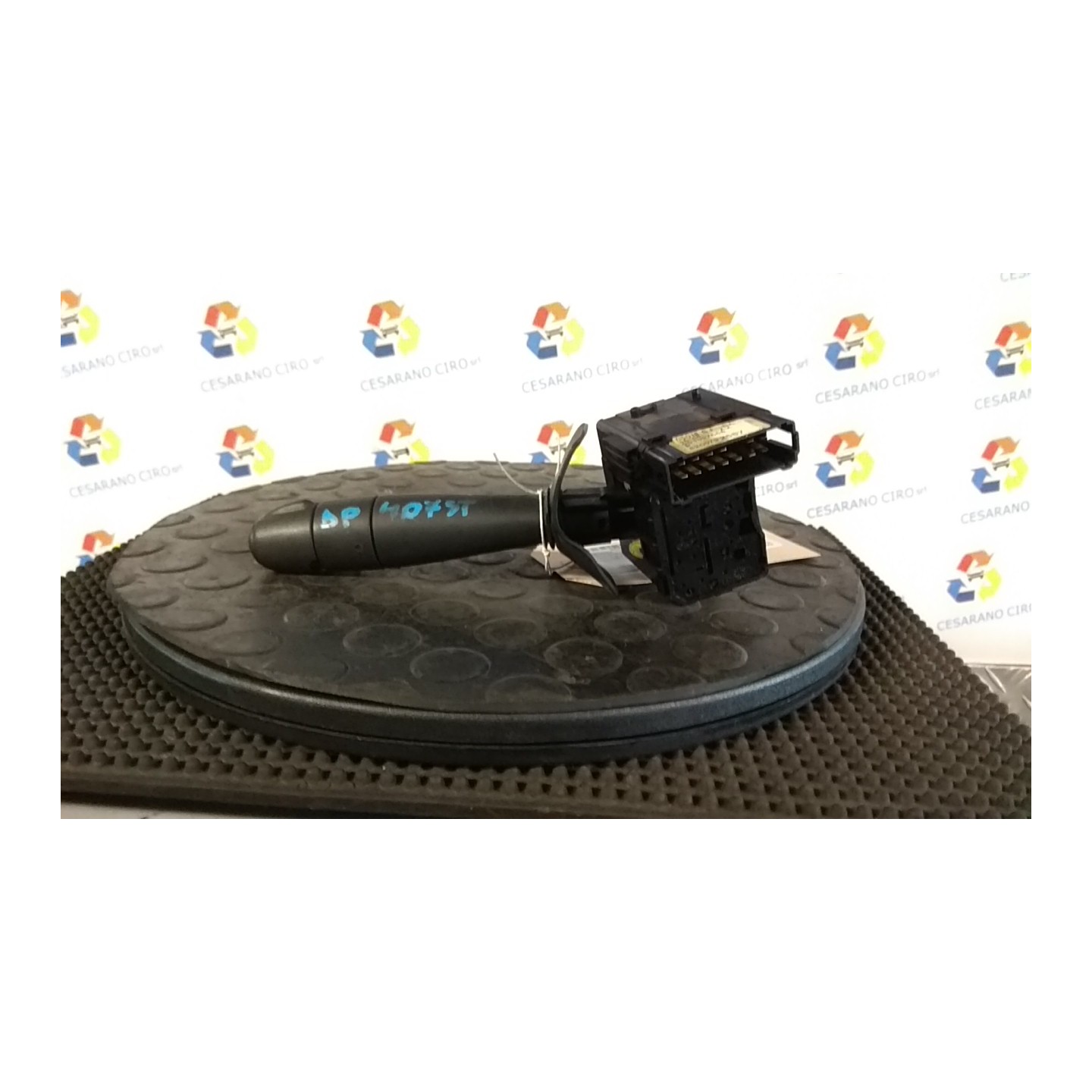 BLOCCO COMANDI TERGICRISTALLI 085 DACIA LOGAN (11/05-10/08) K7MF7 6001548109