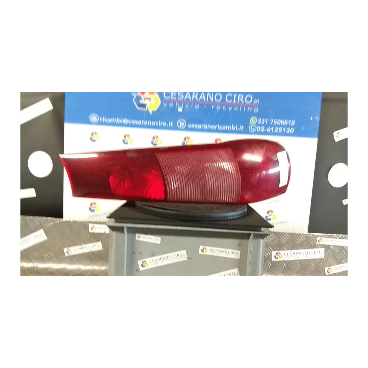 FANALE POST. DX. 092 FIAT PUNTO 1A SERIE (11/93-10/99) 176B9000 7730722