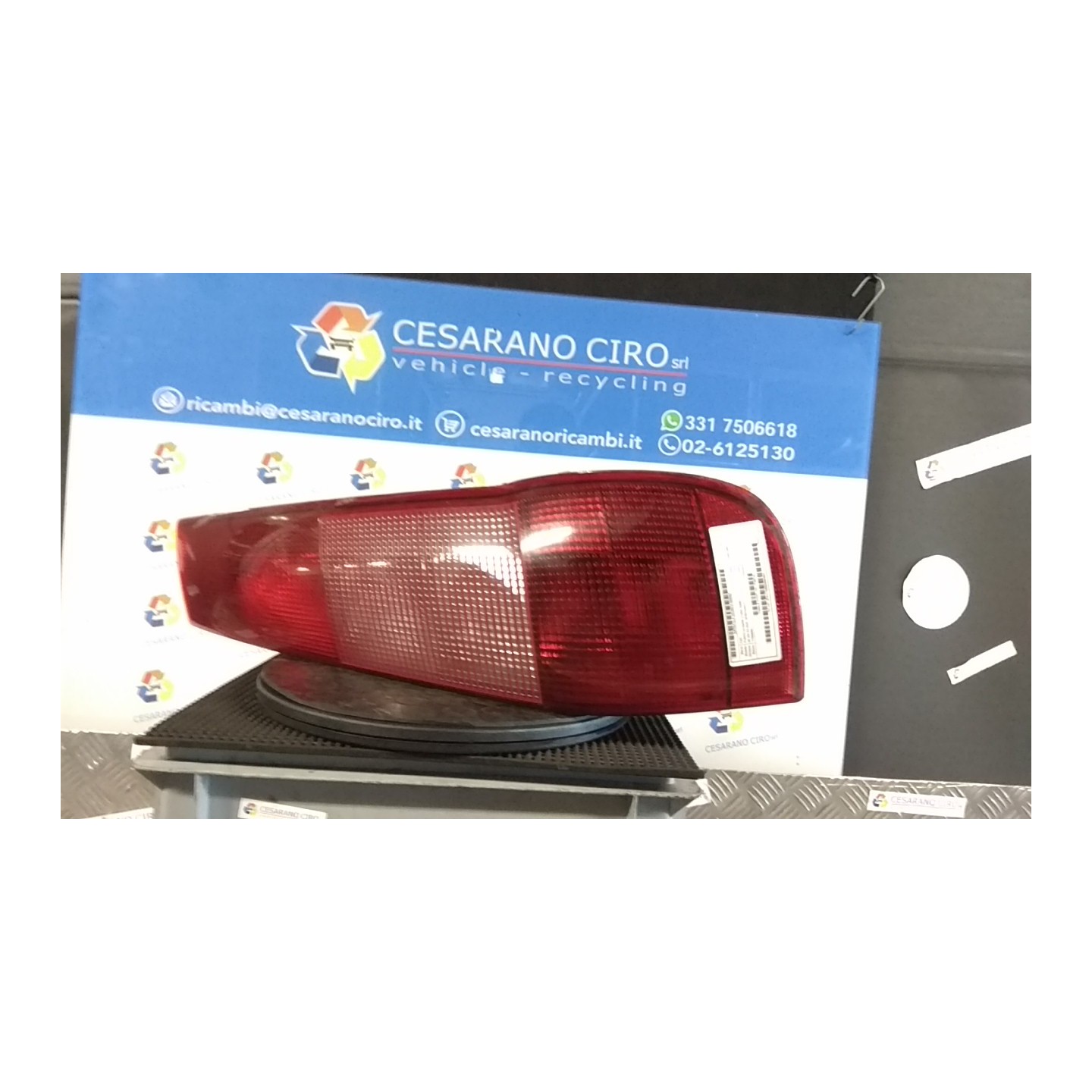 FANALE POST. DX. 092 FIAT PUNTO 1A SERIE (11/93-10/99) 176B9000 7730722