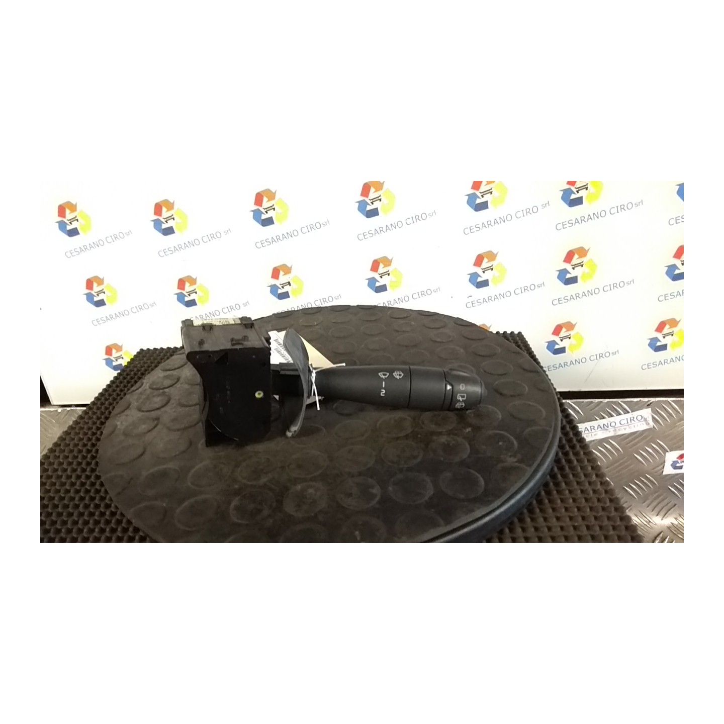 BLOCCO COMANDI TERGICRISTALLI 105 DACIA LOGAN (11/05-10/08) K4MA6 6001548109