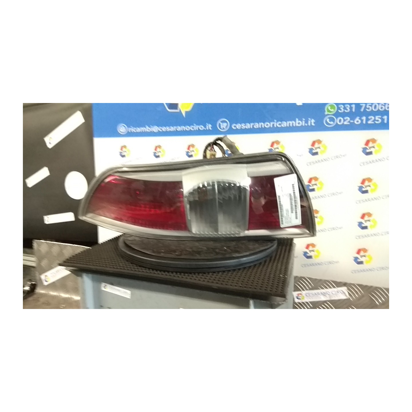 FANALE POST. DX. 054 DAIHATSU SIRION 2A SERIE (01/05-) 1KR 81550B1010