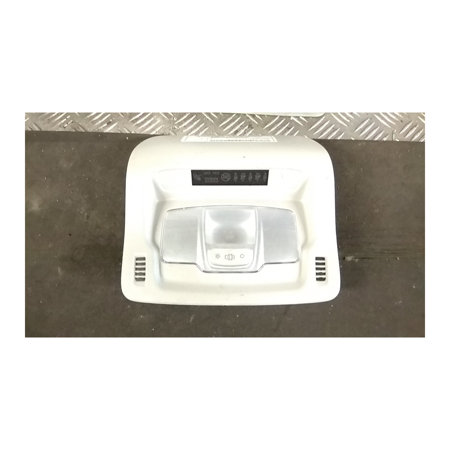 LUCE CORTESIA ANT. TETTO 062 CITROEN C3 3A SERIE (B618) (03/20-) HM05 96754056BJ