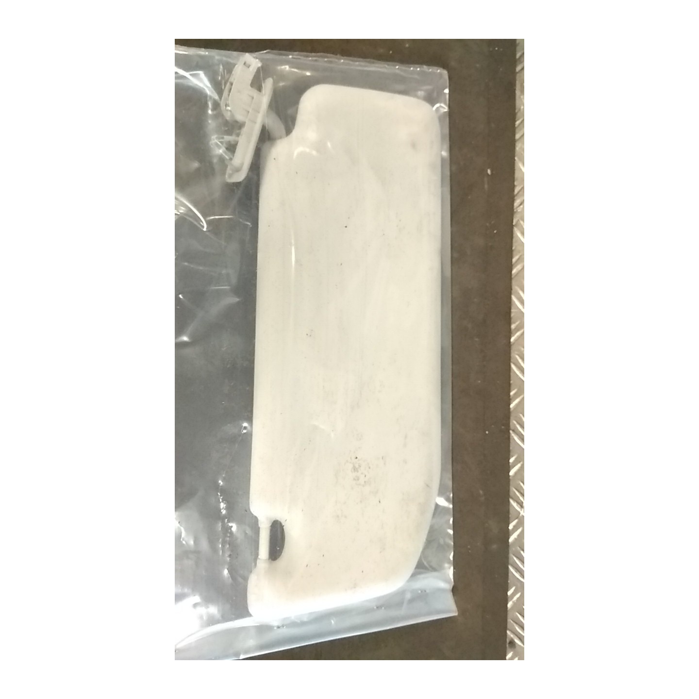 ALETTA PARASOLE PARABREZZA SX. 072 CITROEN C3 3A SERIE (B618) (03/20-) HM05 96738898BJ