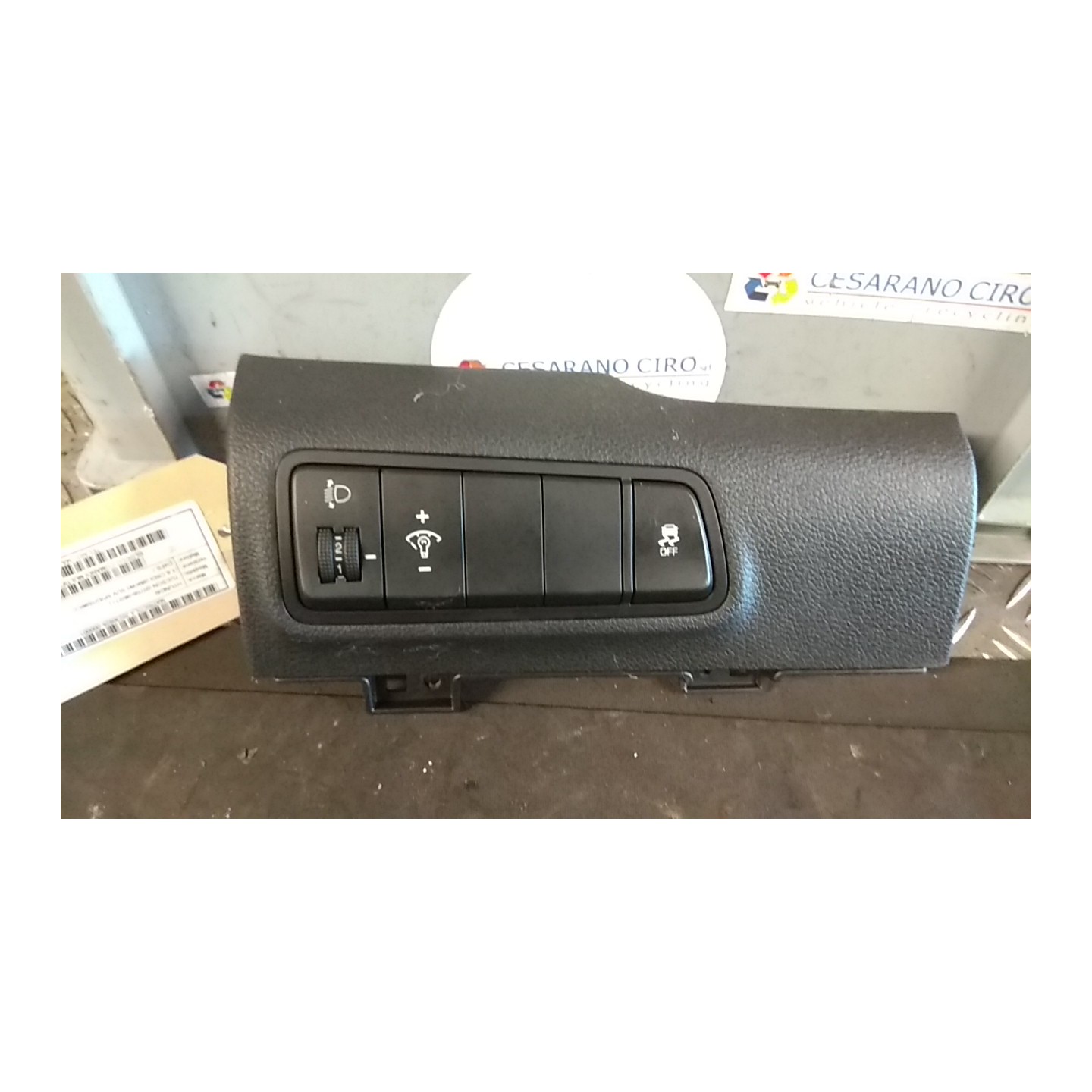 BLOCCO COMANDI MULTIFUNZIONI 001 HYUNDAI TUCSON (07/18-06/21) D4FE 93710D3AA0TRY