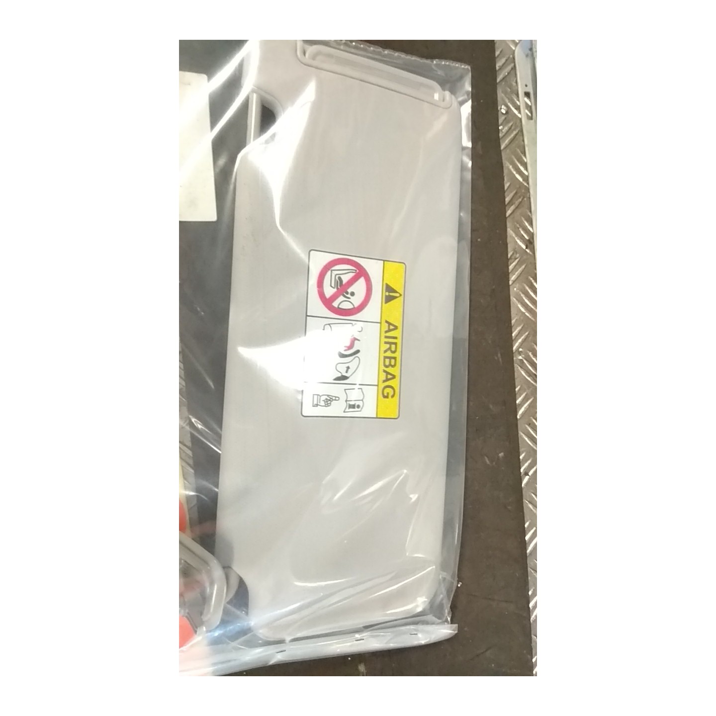ALETTA PARASOLE PARABREZZA DX. 017 HYUNDAI TUCSON (07/18-06/21) D4FE 85202D3010TTX