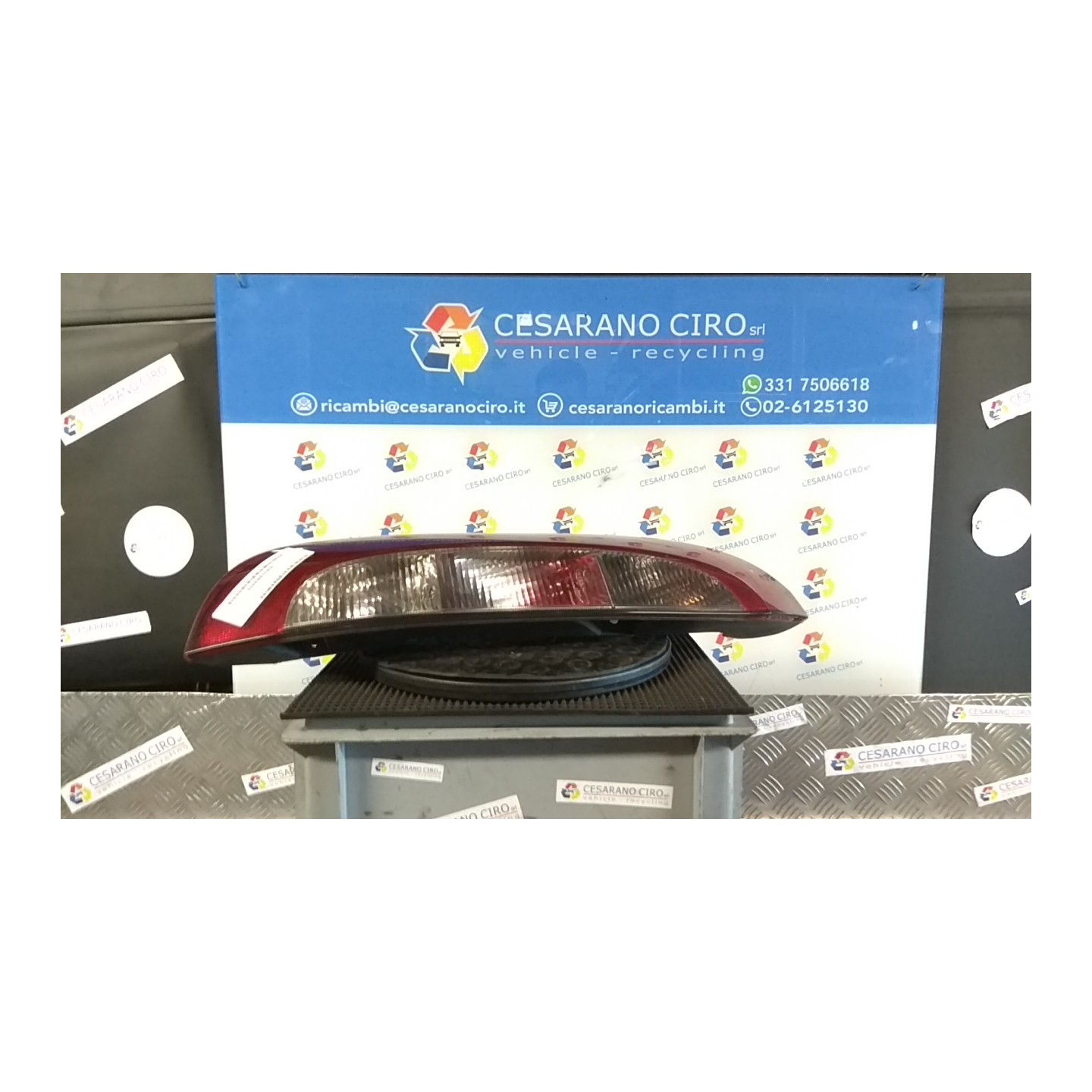 FANALE POST. TINTA SCURA SX. 030 OPEL CORSA (X01) (10/00-06/06) Z10XE 93170222