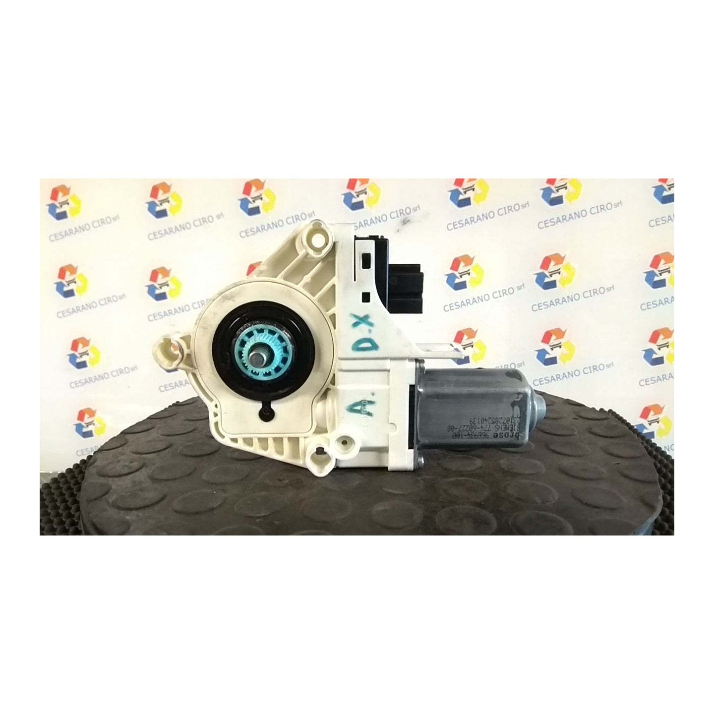MOTORINO ALZACRISTALLO PORTA ANT. DX. 102 AUDI A4 (8K) (09/07-03/13) CAG 8K0959802