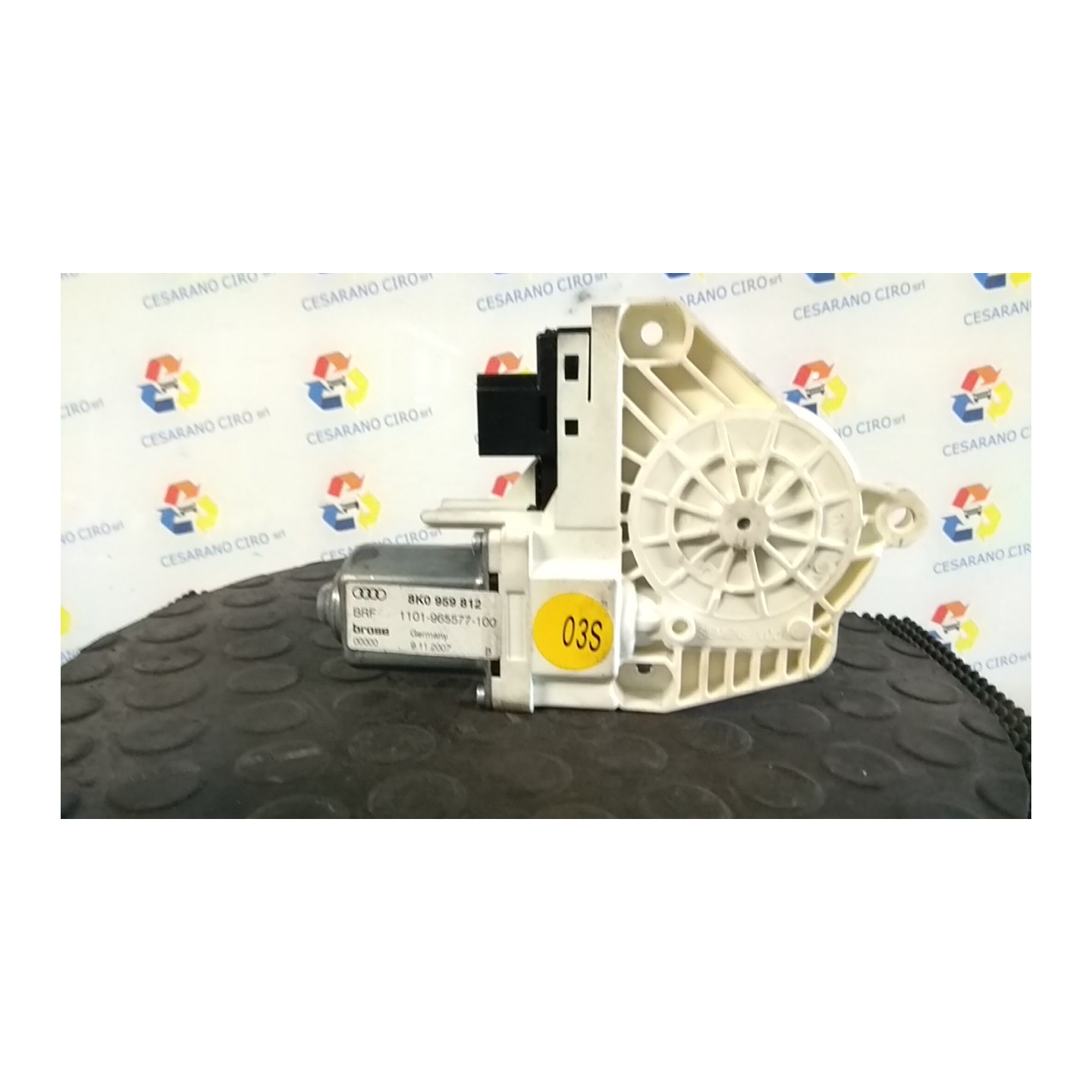MOTORINO ALZACRISTALLO PORTA POST. DX. 103 AUDI A4 (8K) (09/07-03/13) CAG 8K0959812A