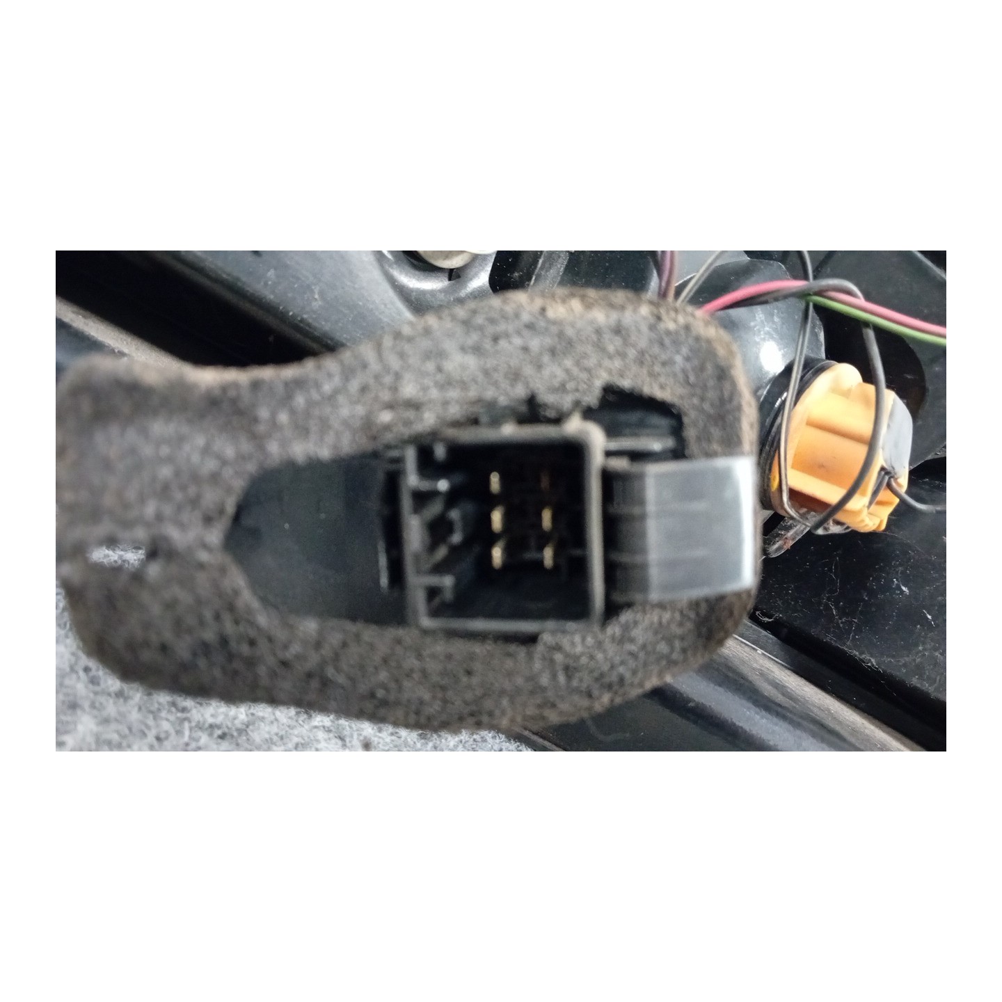 FANALE POST. DX. 170 FORD FIESTA (CBK) (12/05-12/08) FUJA 1432269