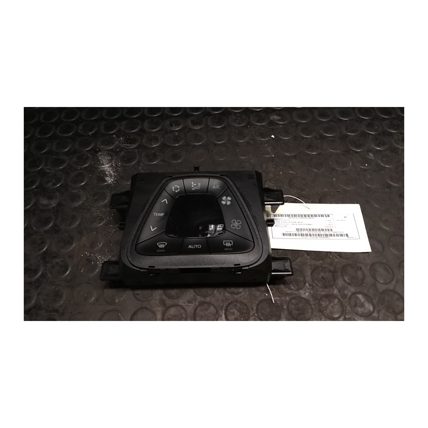 BLOCCO COMANDO CLIMATIZZAZIONE C/A/C AUT. 101 TOYOTA AYGO 2A SERIE (06/18-) 1KR 55900YV010