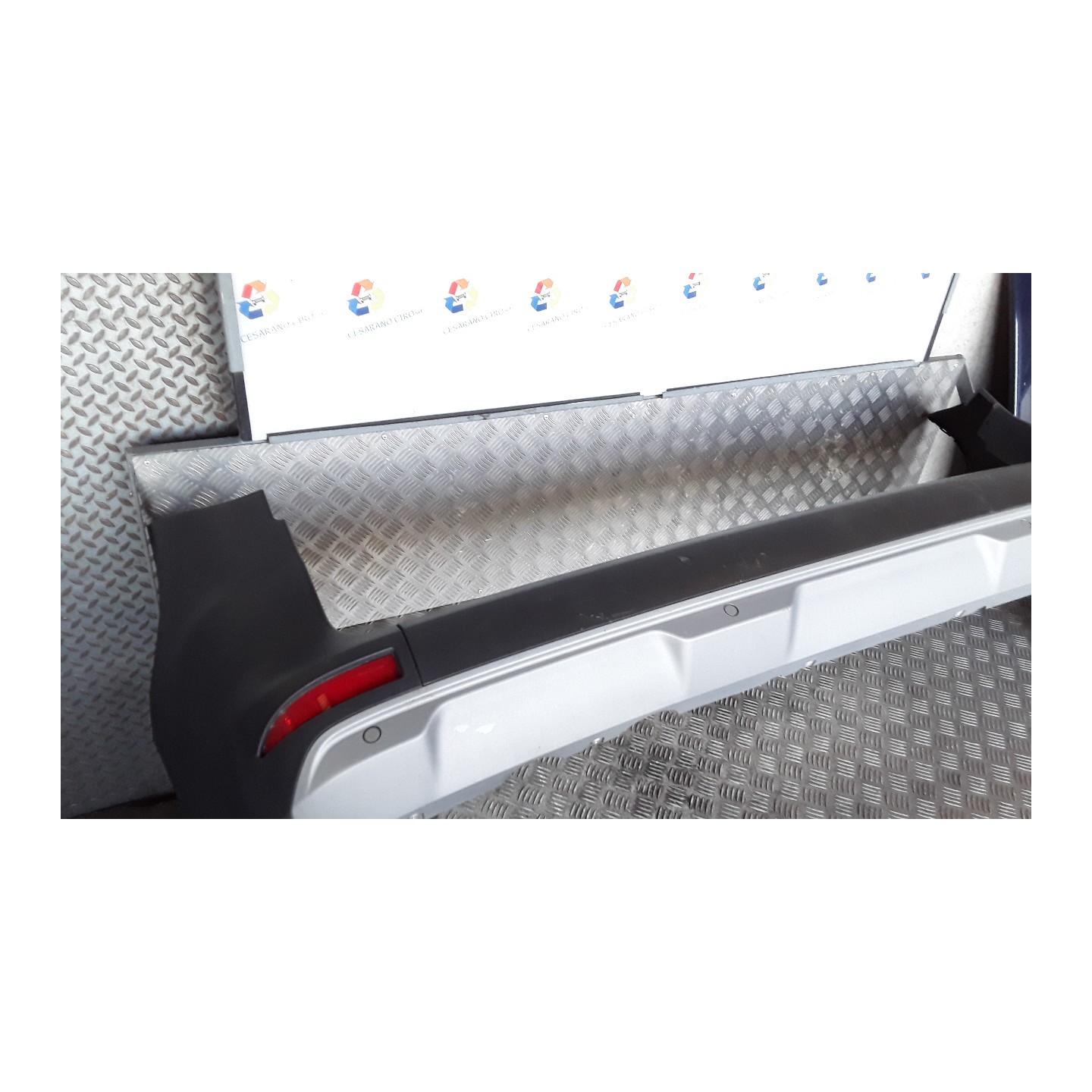 PARAURTI POST. CENTR. 122 RENAULT KANGOO FURGONE (07/21-) K9KU8 289200004R