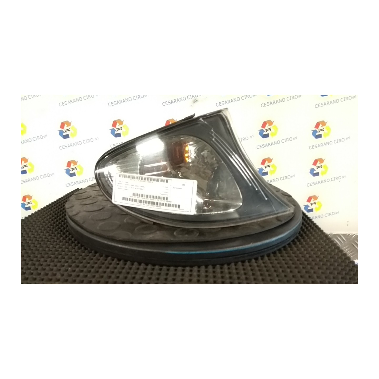FANALINO ANT. FANALINO BIANCO DX. 016 BMW SERIE 3 (E46) (09/01-09/05) 204D4 63137165850
