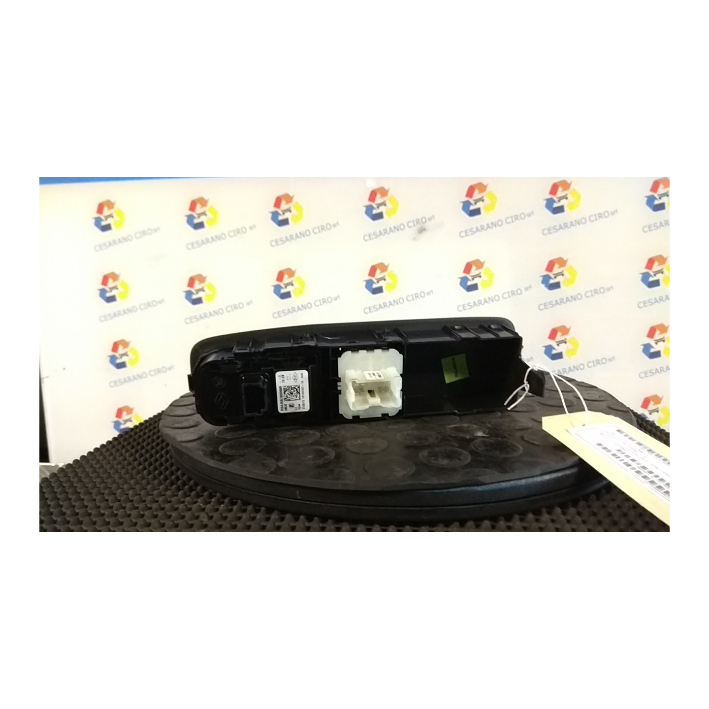 BLOCCO COMANDI ALZACRISTALLI 120 ALFA ROMEO 145 (03/99-12/01) AR33503 NB3721001028001