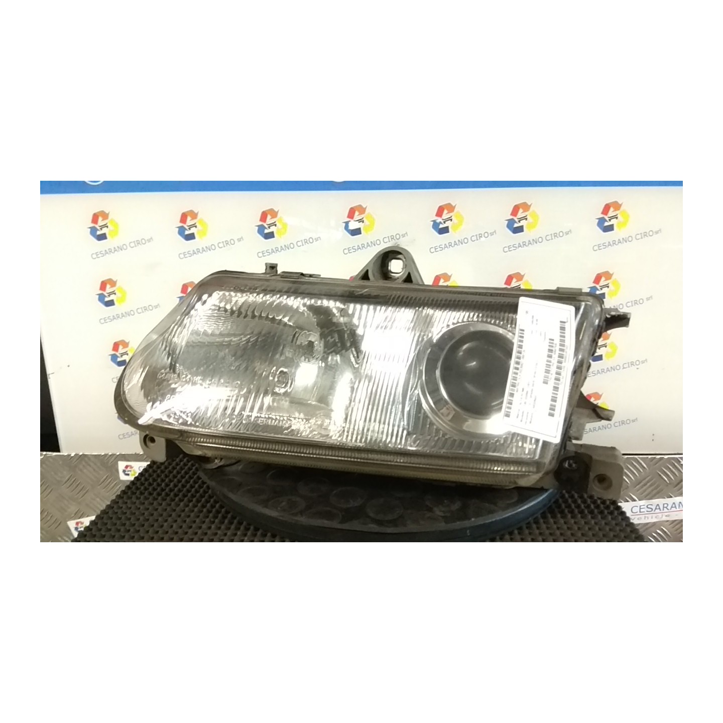 PROIETTORE SX. 128 ALFA ROMEO 145 (03/99-12/01) AR33503 60587938