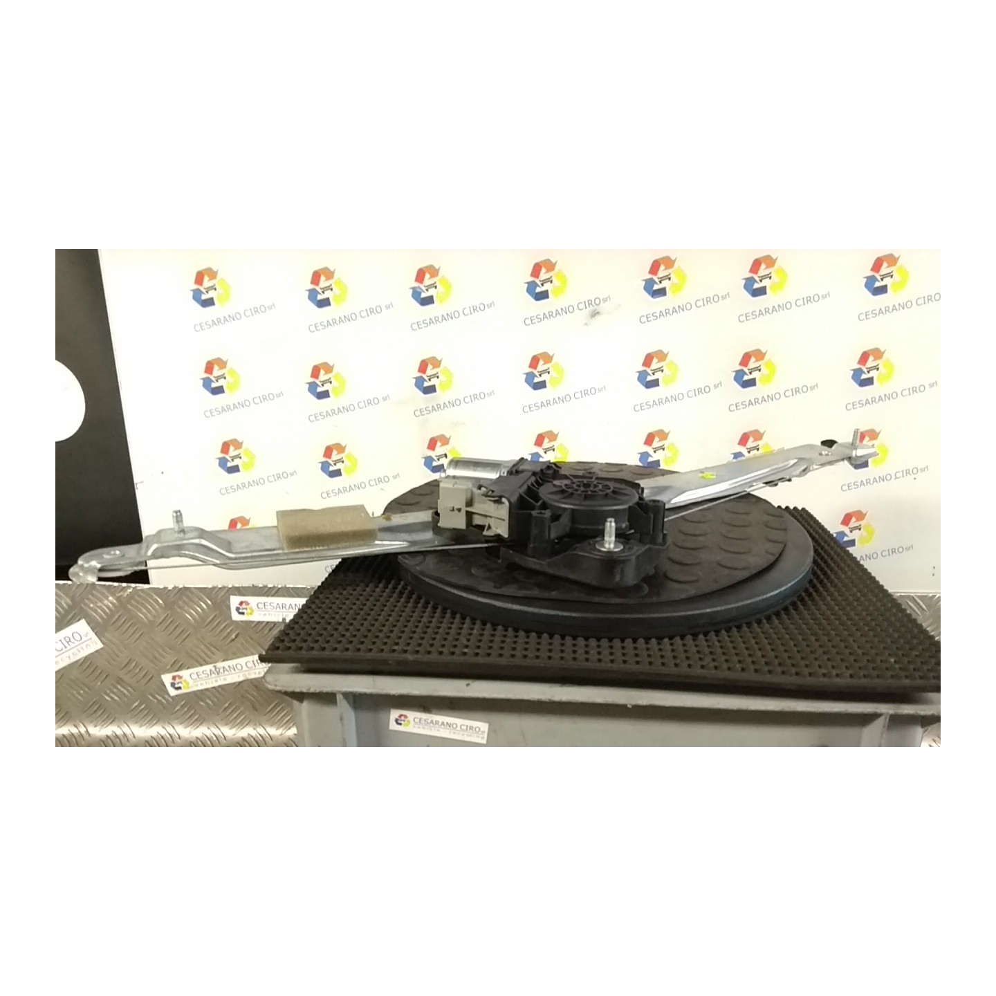 ALZACRISTALLO ELETTR. PORTA ANT. CON MOTORINO SX. 140 RENAULT KANGOO FURGONE (07/21-) K9KU8 807212109R