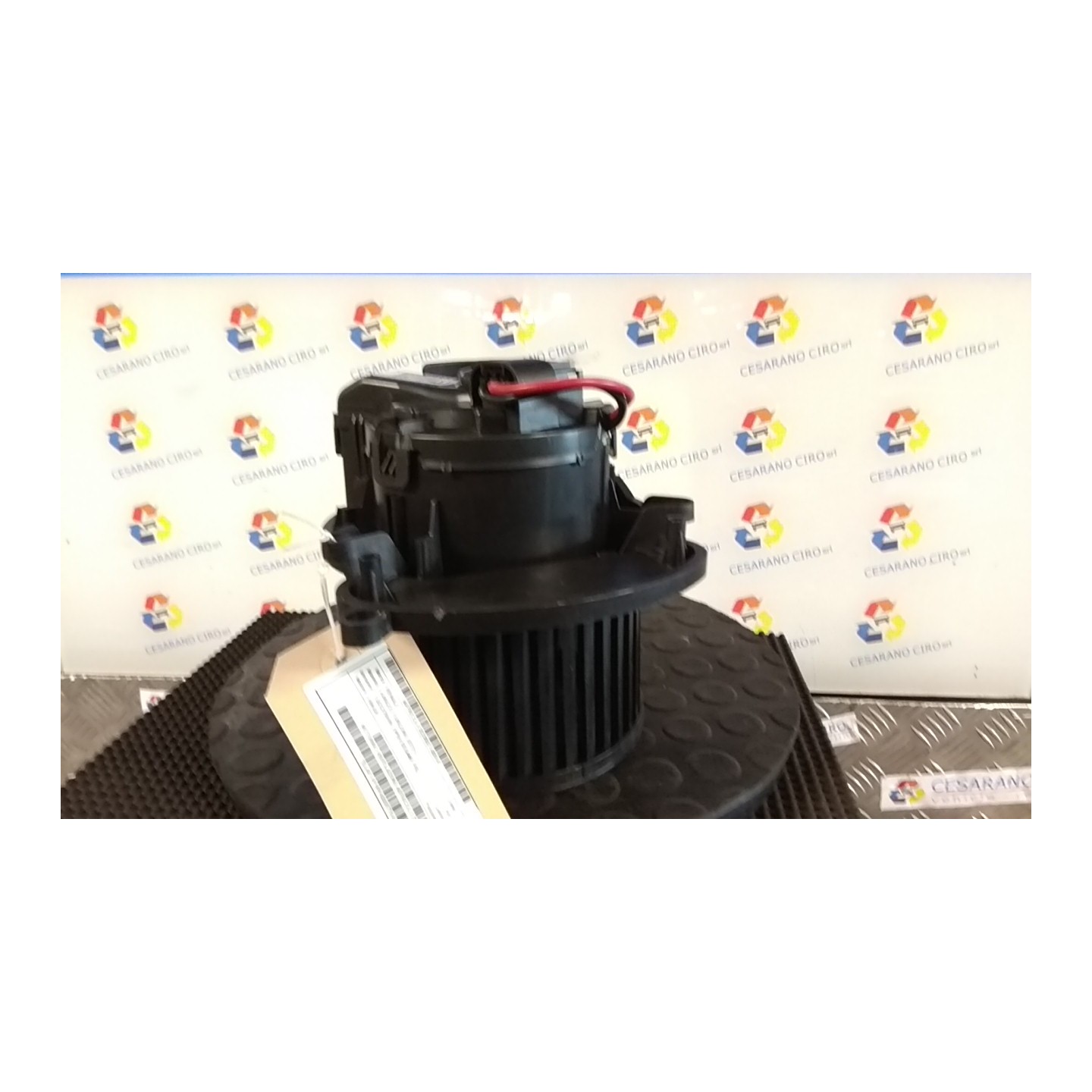 MOTORINO VENTILAZIONE ABITACOLO 147 RENAULT KANGOO FURGONE (07/21-) K9KU8 272109134R