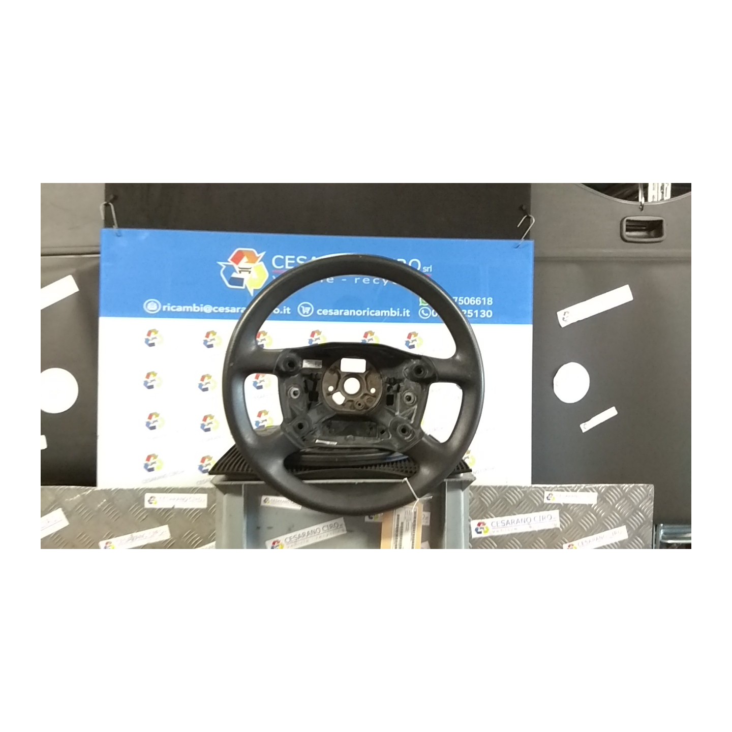 VOLANTE IN PELLE 041 AUDI A2 (8Z) (06/00-02/06) BBY 8Z0419091D1KT