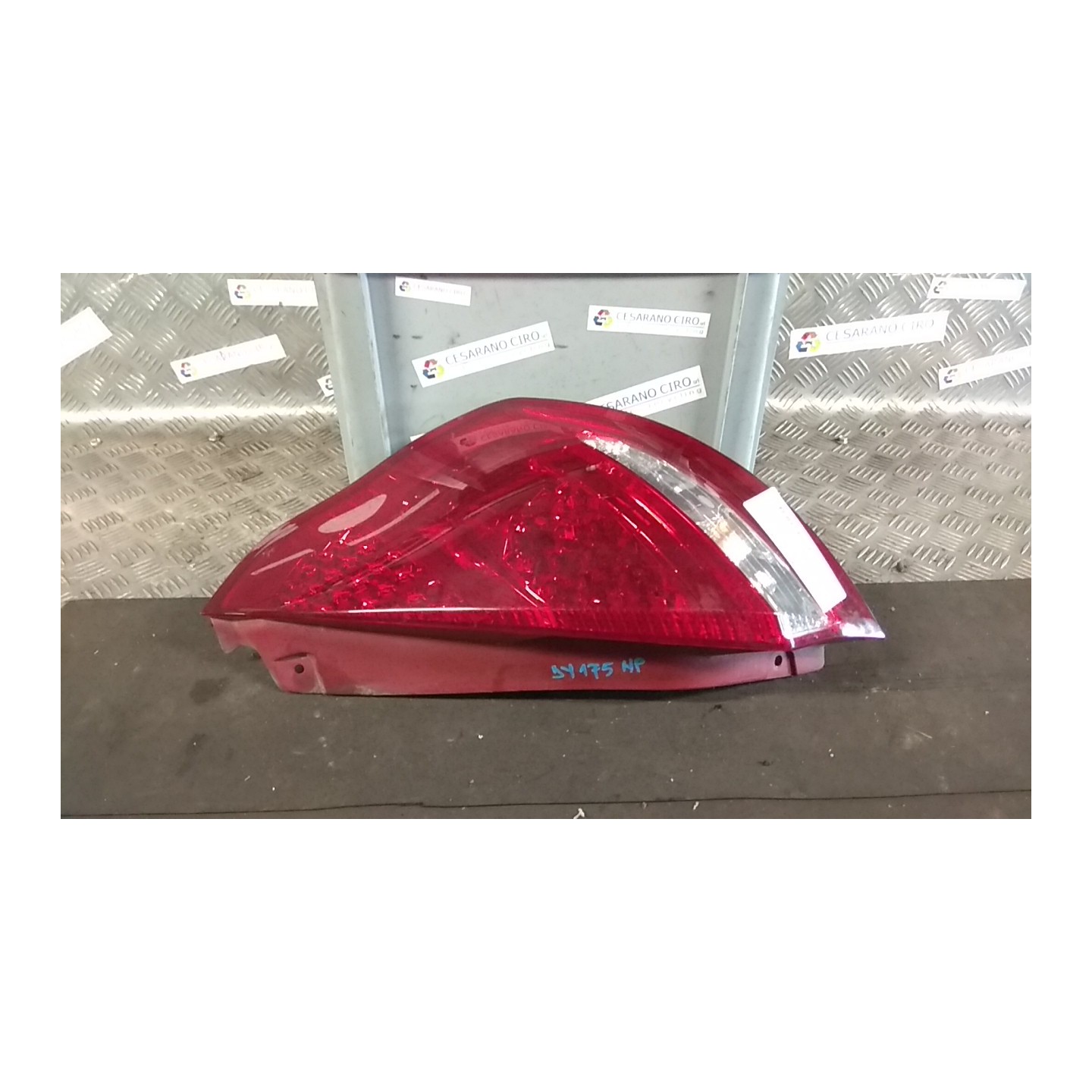 FANALE POST. DX. 092 FORD FIESTA (CB1) (09/08-10/13) RTJA 1709552